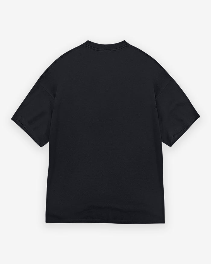 Minimal & Trendy - Classic Black Oversize Tee
